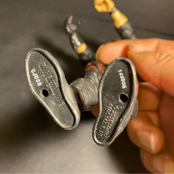 KANE 2017 MATTEL FIGURE WWE WWF Kane SERIES Demon Mask Big Red Machine HTF - Picture 5 of 5